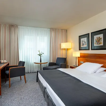 Maritim Hotel Muenchen-3